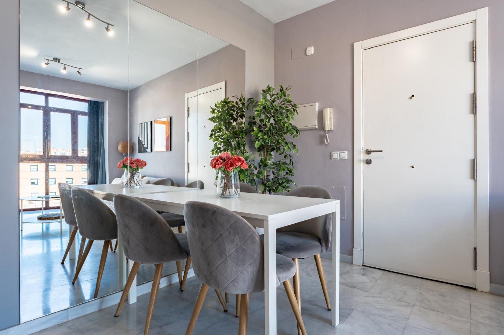 Unique Charming Apartment In The Heart Of Малага Экстерьер фото